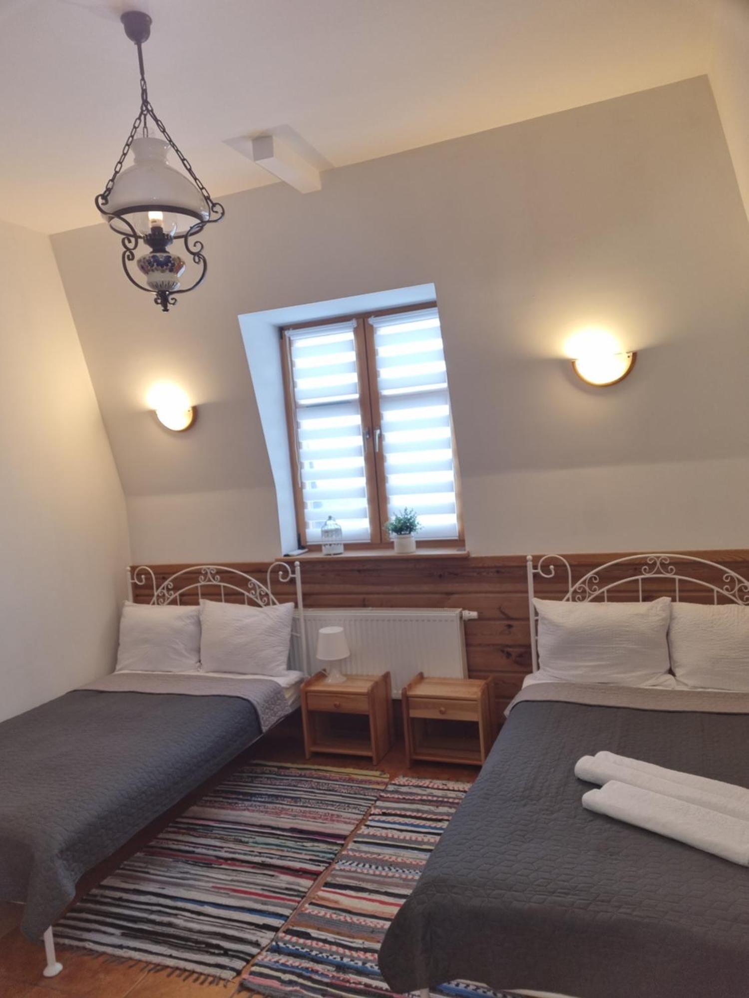Hotelik Z Mozliwoscia Sniadania "Kur" Myszyniec-Kurpie Exterior foto