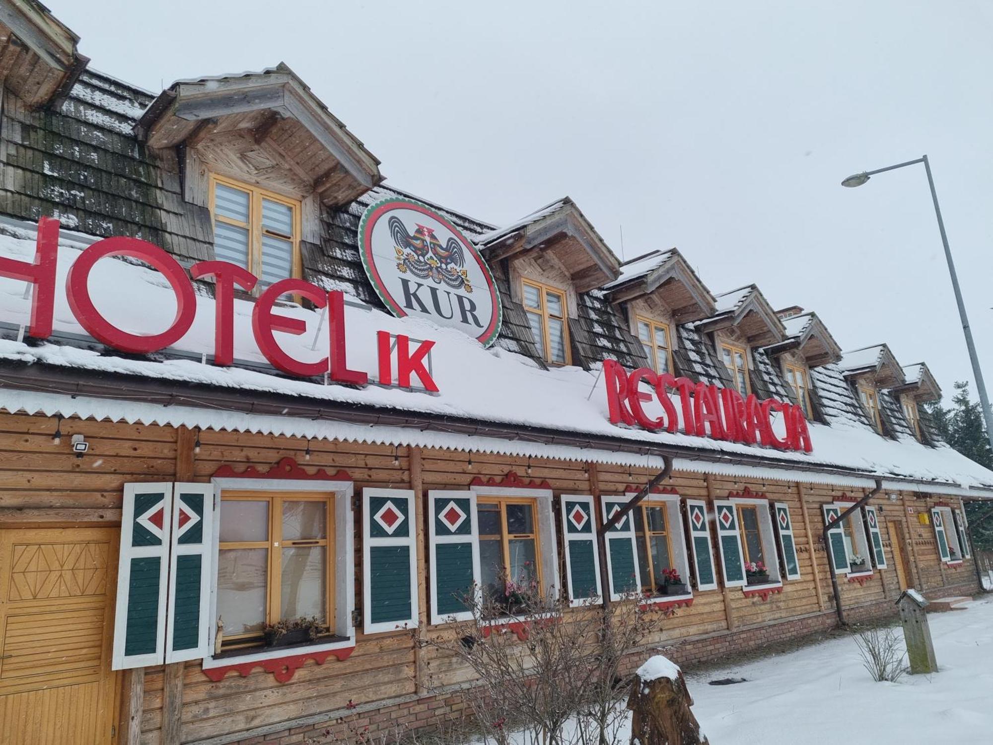 Hotelik Z Mozliwoscia Sniadania "Kur" Myszyniec-Kurpie Exterior foto